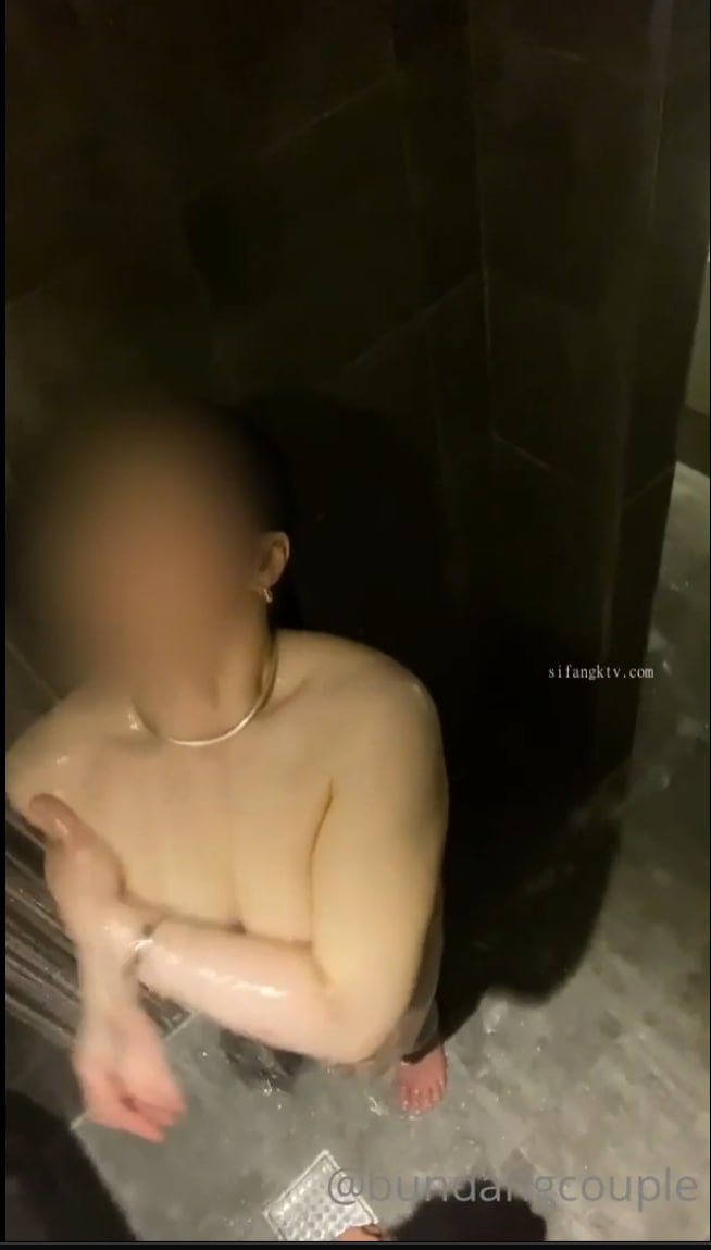 #麻豆 兄妹蕉谈，哥哥的荒诞调教